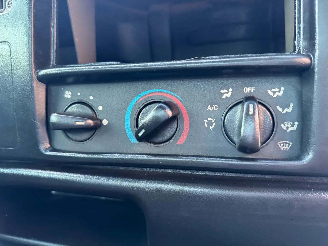 Ford F4000 4x4 Carroceria  - Foto 10