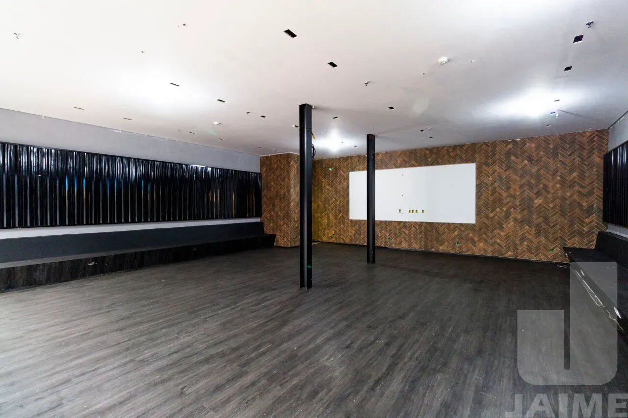 Salas comerciais unificadas 192 m2, ou separadas, em excelente localização do bairro - Hig