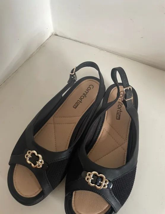 Sandália Comfortflex tamanho 37 nova  - Foto 3