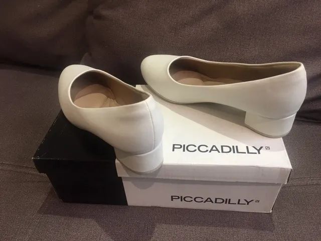 Sapato Piccadilly Branco tamanho 33 - Foto 4