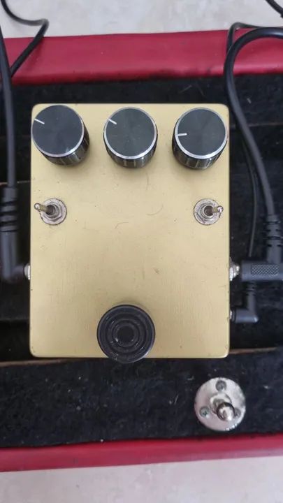 Quer o som de hendrix? Pedal handmade marshall plexi 100