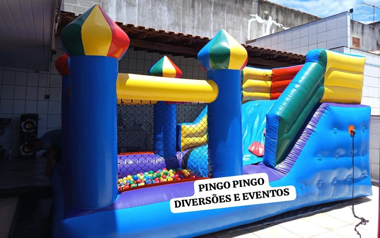 Tobogã com Piscina de Bolinha, Futebol de Sabão, Pula pula, Piscina de Bolinha, Algodão 