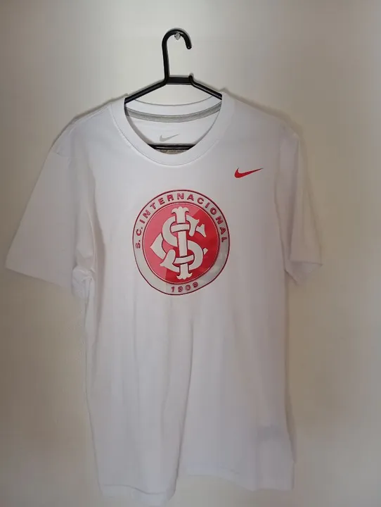 Camisa NIKE internacional.