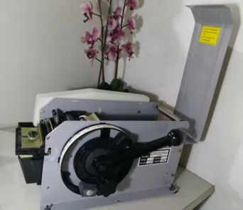 Aparelho para fita gomada