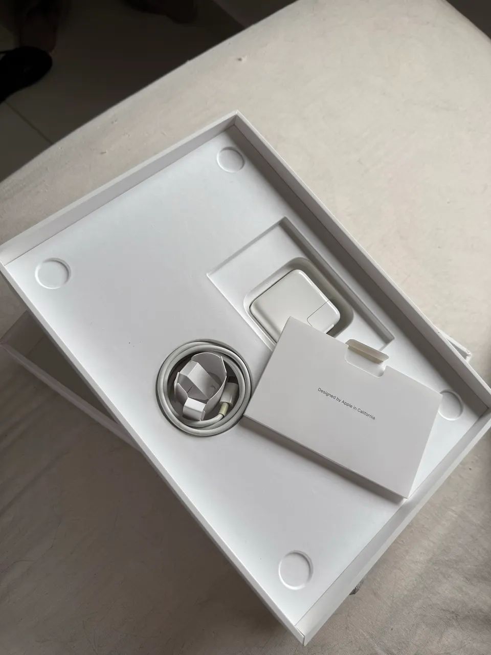 MacBook Air M1 2020 - 8gb/256gb - cinza espacial - Notebooks