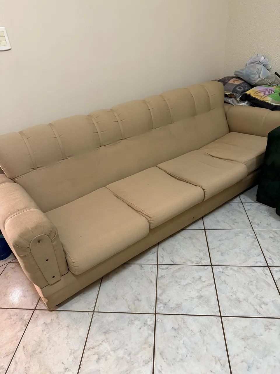 Sofá ( 4 lugares) Bom estado de conservação  - Foto 2