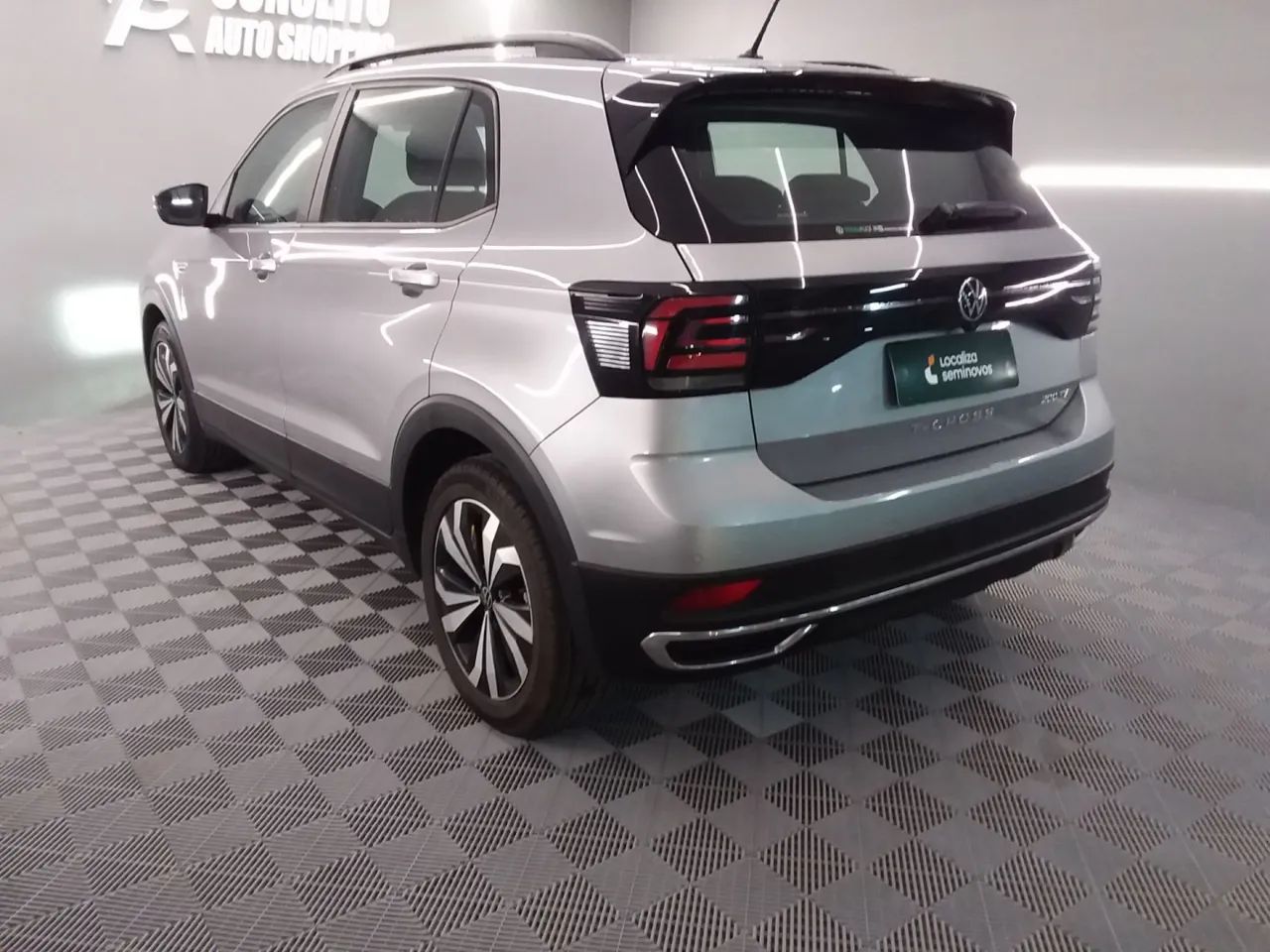 Volkswagen T-cross 2024 1.0 200 tsi total flex comfortline automático - Foto 4