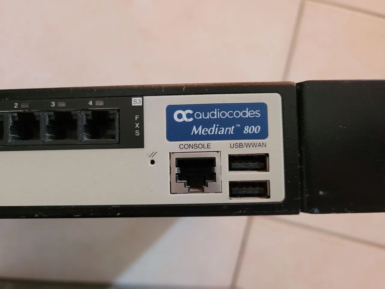 Roteador empresarial multiserviço (MSBR) AudioCodes Mediant