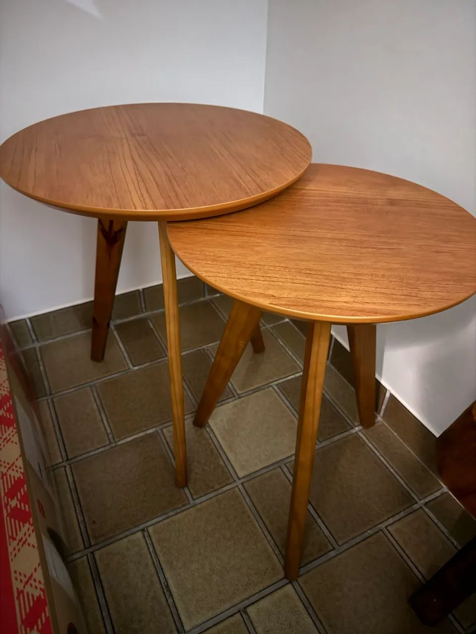 Mesinhas de canto madeira  - Foto 2