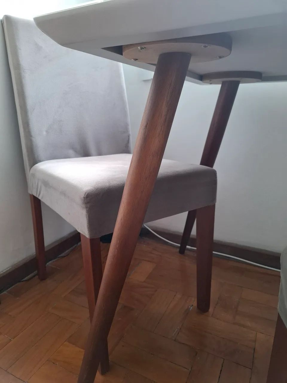 Mesa com 4 cadeiras novas!65163274293122121
