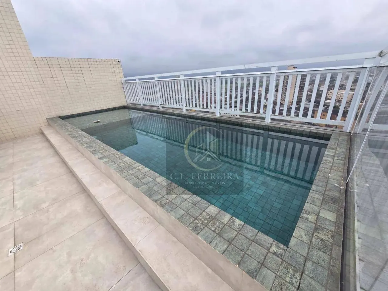Apartamento para venda em Vilamar de 52.00m² com 2 Quartos e 1 Garagem