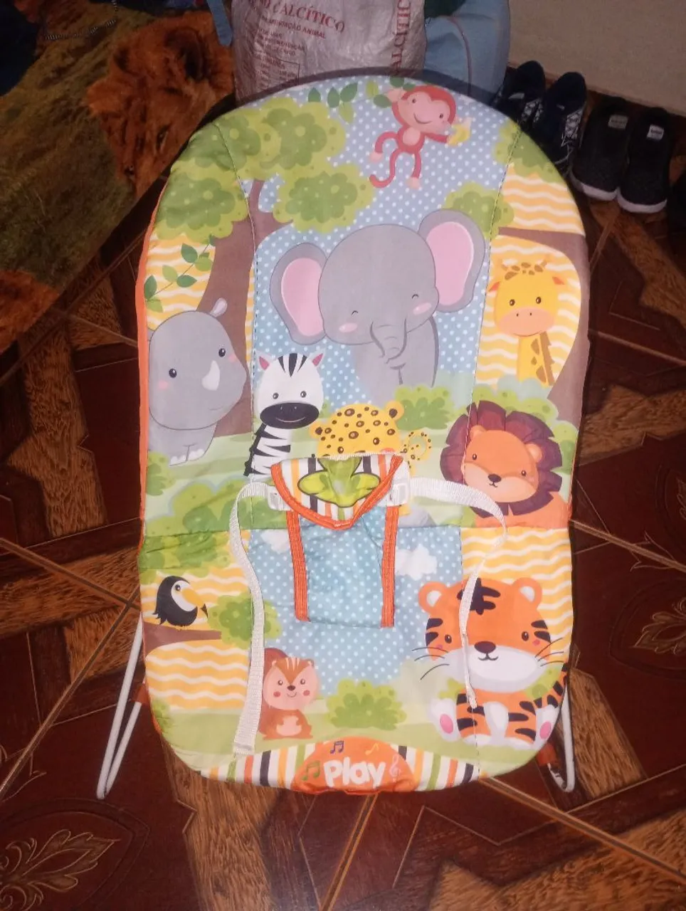 Bouncer Infantil com Tema Safari