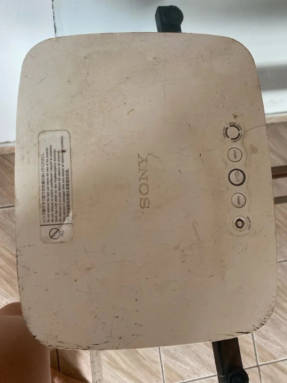Projetor Sony - para conserto ou retirada de peças 