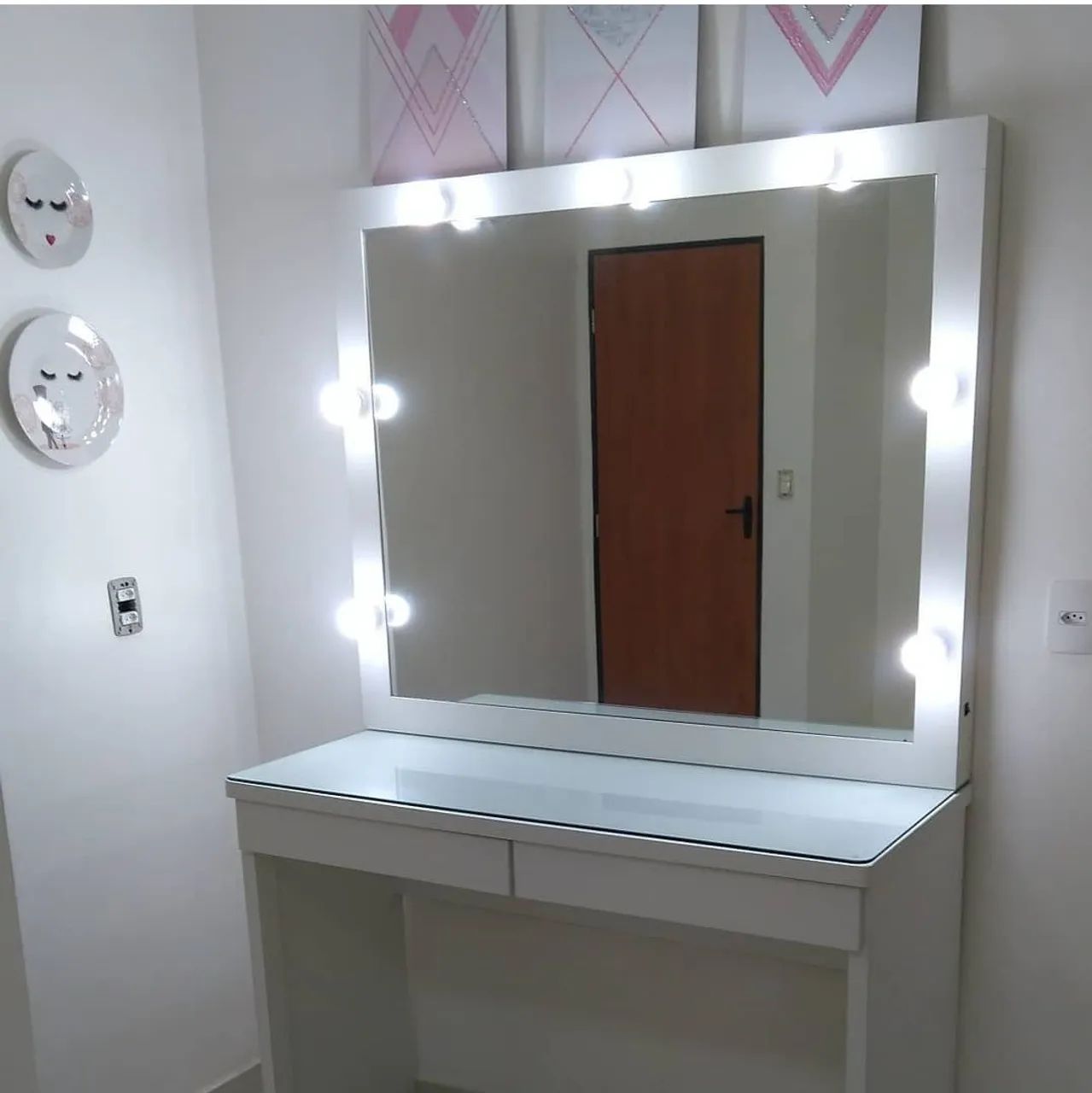 Penteadeira com Espelho e Luzes
