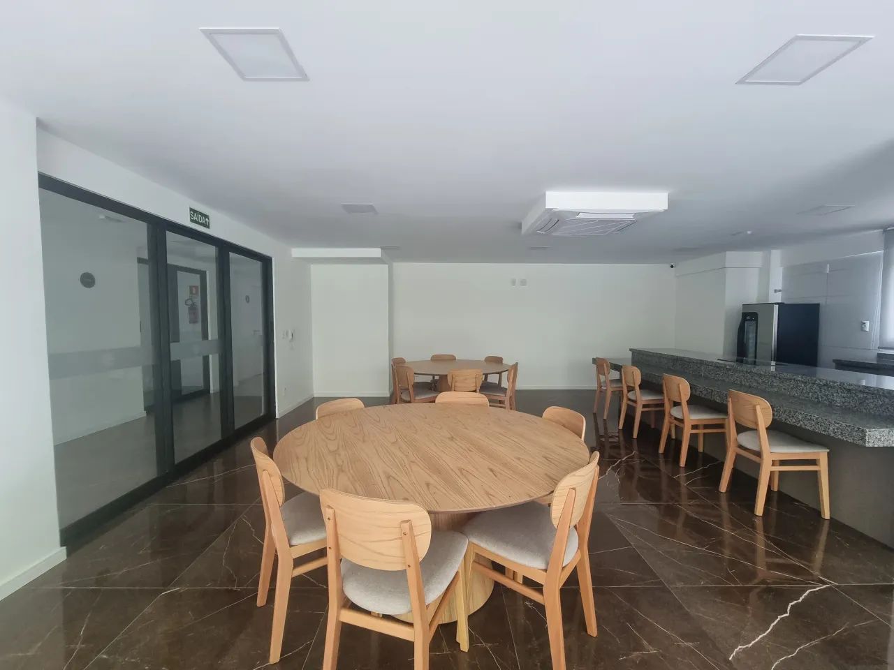 Apartamento 1 Quarto Mobiliado Em 47M² E 1 Vaga De Garagem Na Ondina. 11GKKHF - Foto 9