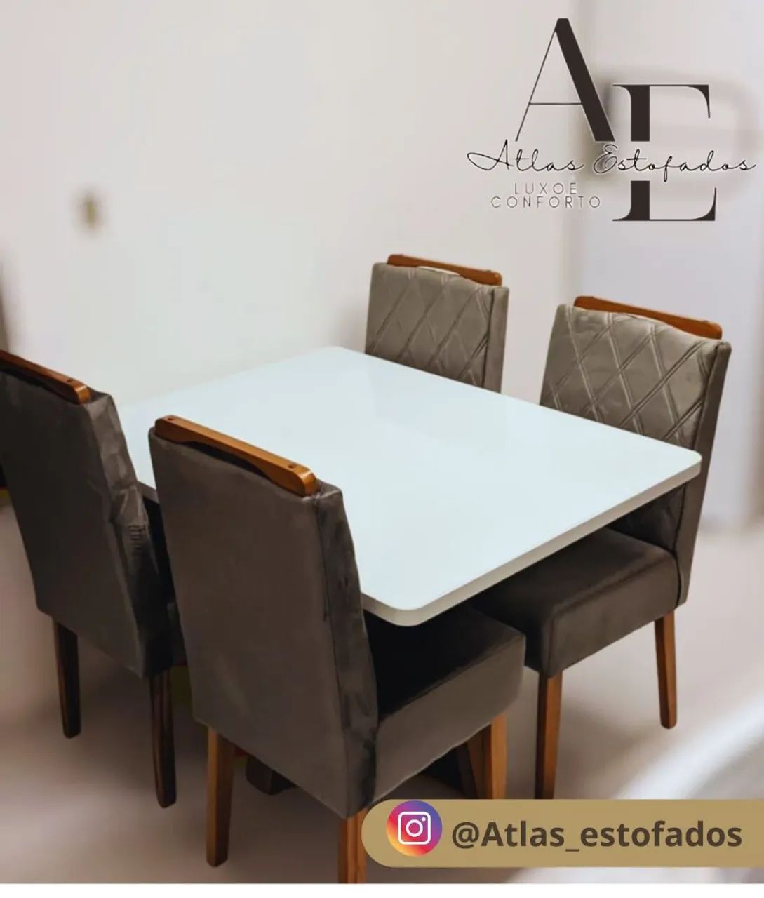 Mesa de Jantar 4 Cadeiras - Moderna e Elegante - Foto 4