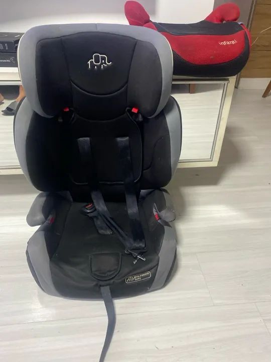 Cadeirinha e assento de elevação 