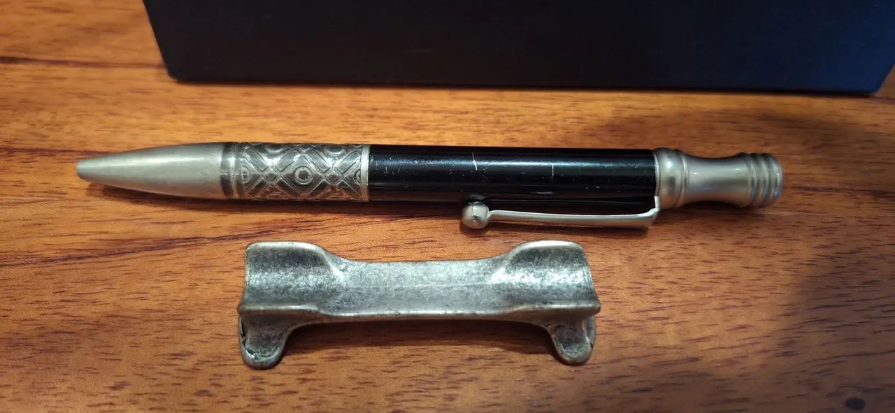 CANETA ESFEROGRÁFICA comprada na França, é importada - Foto 4