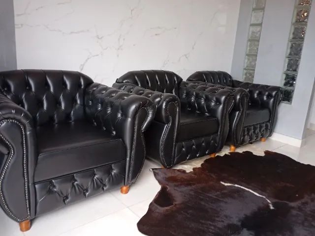 Sofá Chesterfield Couro Ecologico Novo - Foto 3