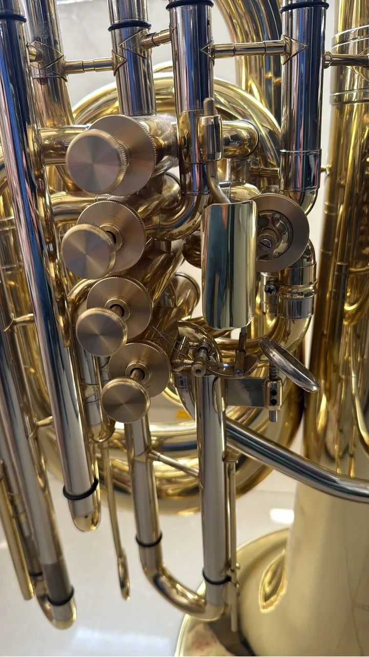 Tuba Weingrill & Nirsch WNTU1C em Dó - Foto 2