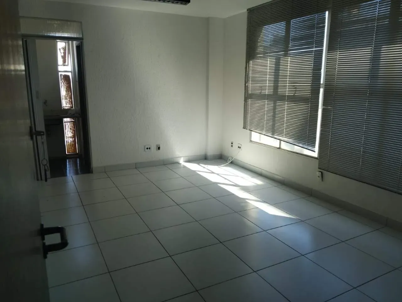 Sala para aluguel, 1 vaga, Savassi - Belo Horizonte/MG