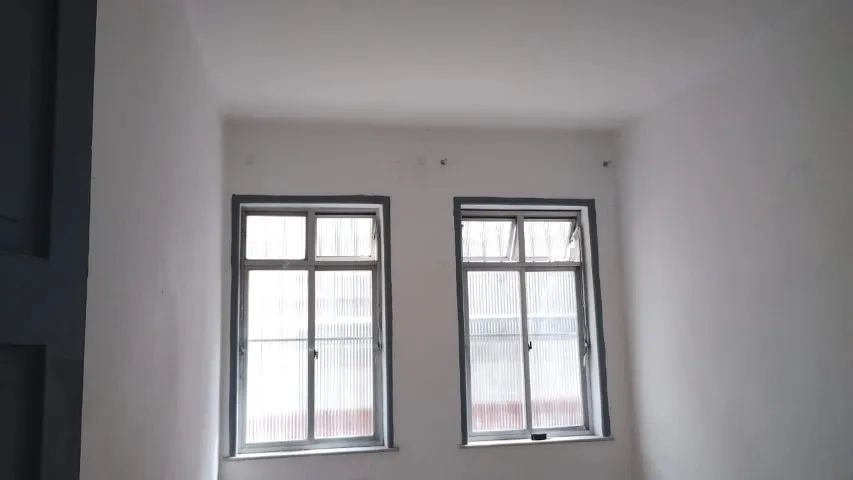 casa dois quartos, r Aristides Caire - Foto 3