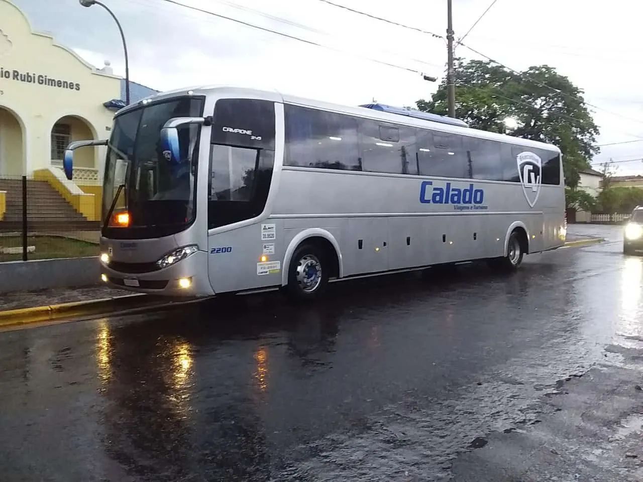 Ônibus Comil Campione Rodoviario 2010/2011