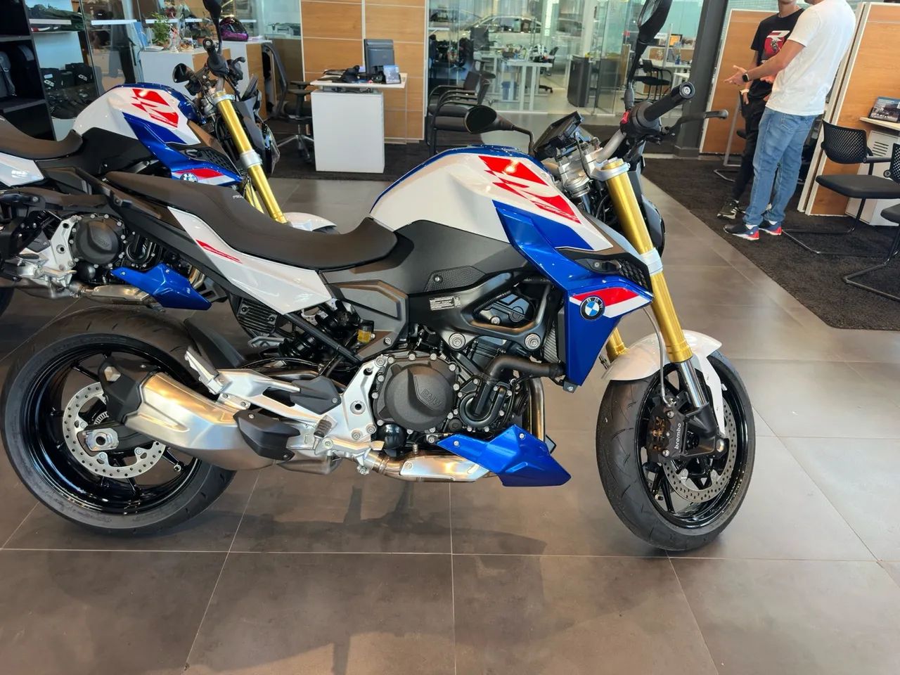 BMW F 900 Sport plus 