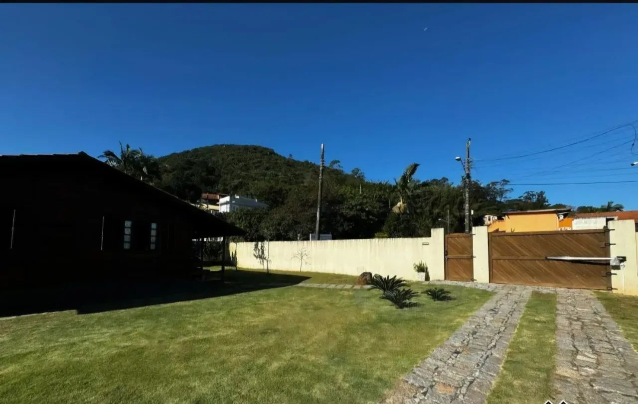 Terreno à venda no bairro Sambaqui área de 720m2 - Foto 2
