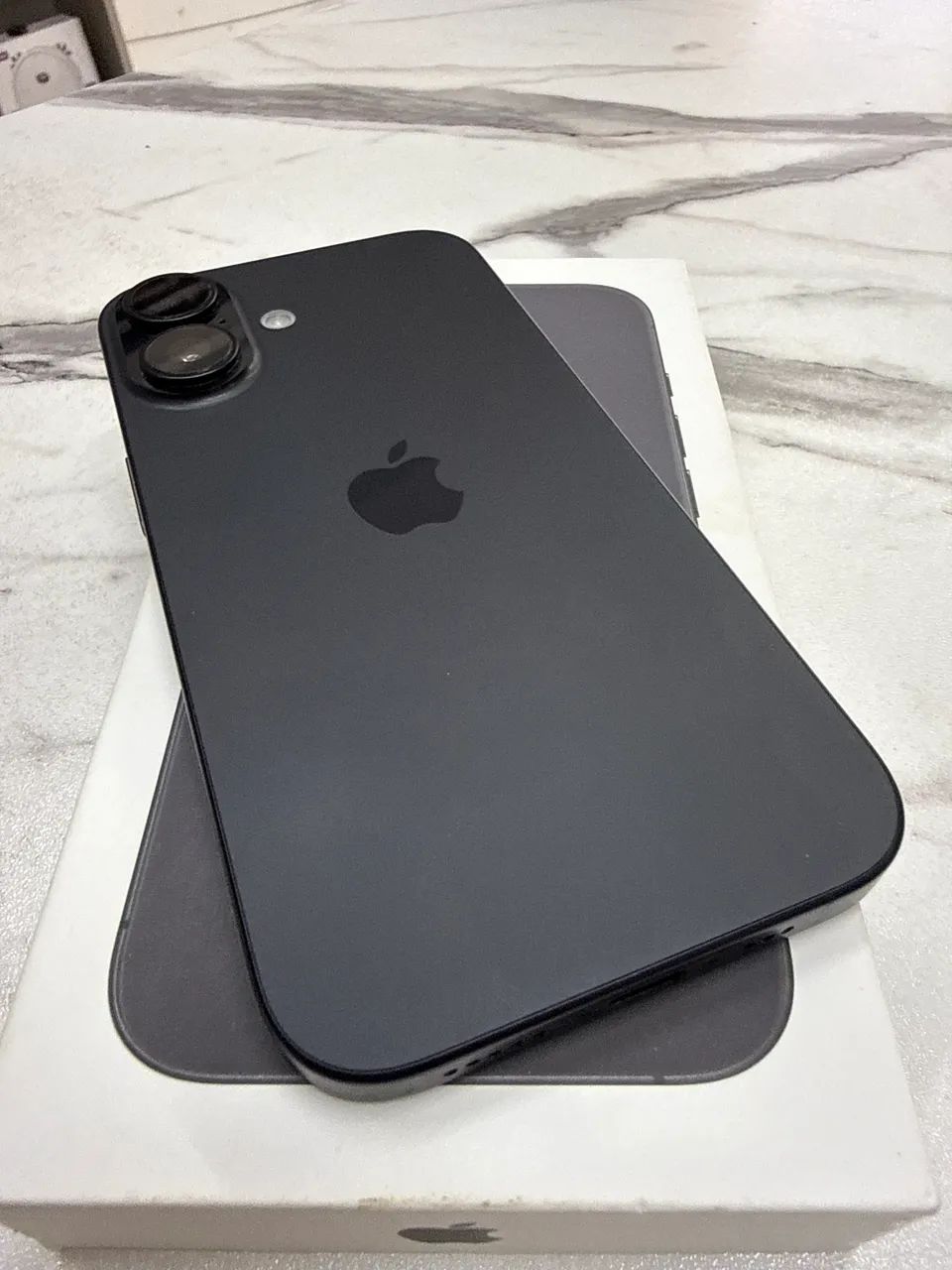 Iphone 16 256gb - bateria 100% - Celulares e Smartphones - Centro