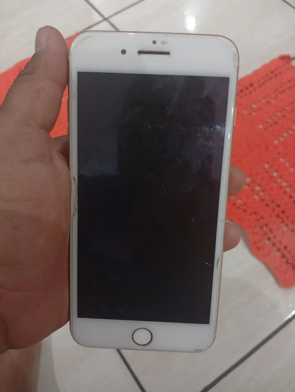 iPhone 8 plus Gold 64GB