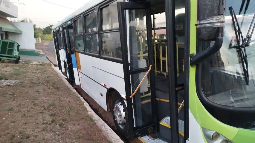 Ônibus Volkswagen  - Foto 4