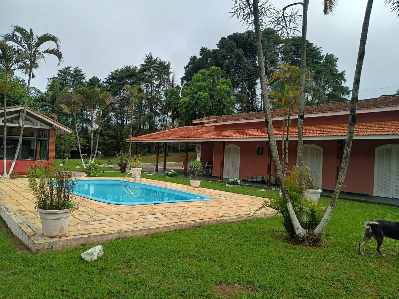 Chácara com piscina para aluguel de temporada