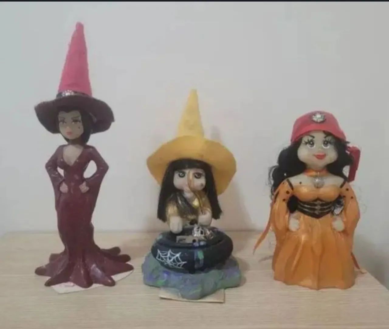 Bruxa, Feiticeira e Cigana artesanais do Feng Shui.  - Foto 2
