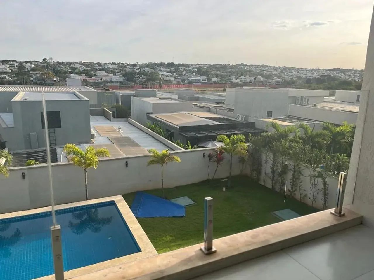 Excelente sobrado 04 suites condomínio Jardins Munique - Foto 2