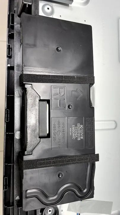 Caixa som Lg 58uf8300 L e R - Foto 4