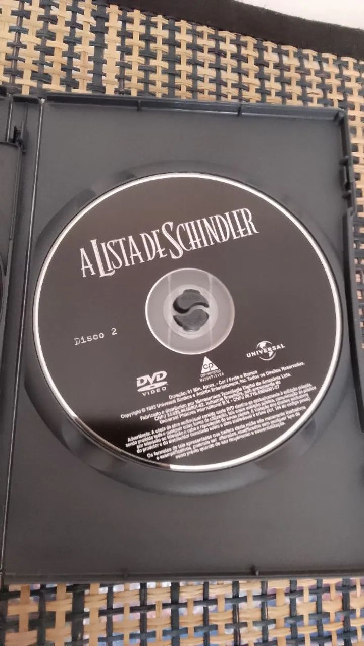 DVD DUPLO - A LISTA DE SCHINDLER - UM FILME DE STEVEN SPIELBERG  - Foto 4