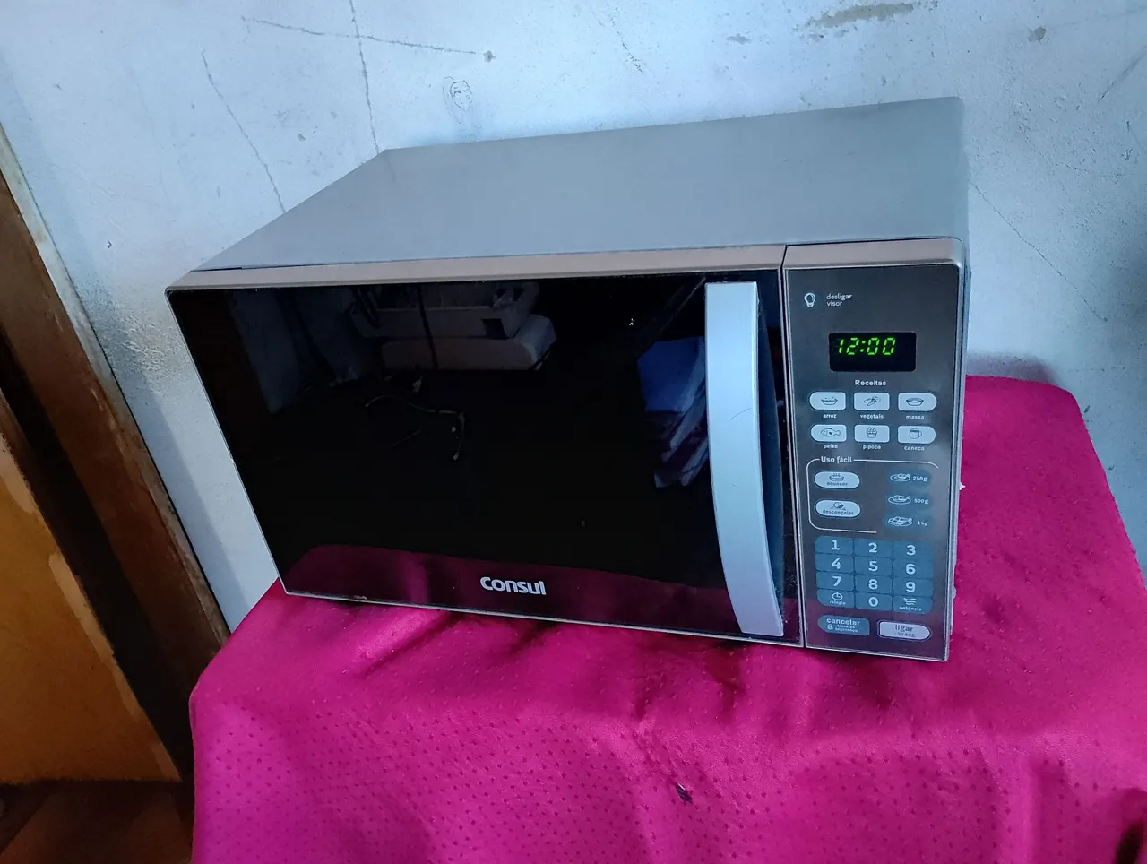 Micro-ondas Consul em Ótimo Estado 20 litros