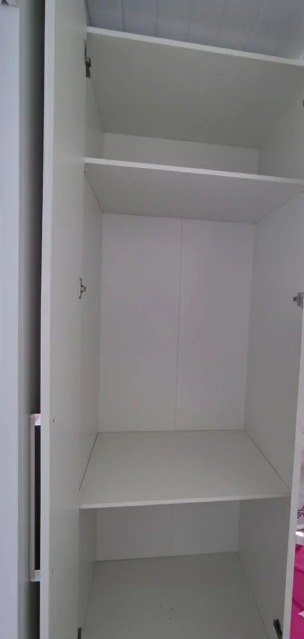 Guarda roupa 2 portas MDF branco. - Foto 2