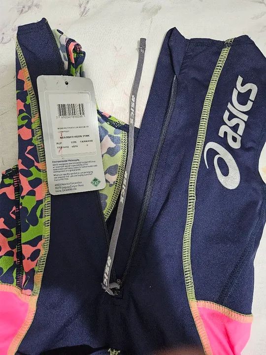 Roupa para triathlon marca Ascis, tamanho P. Peça em uso novas - Foto 2