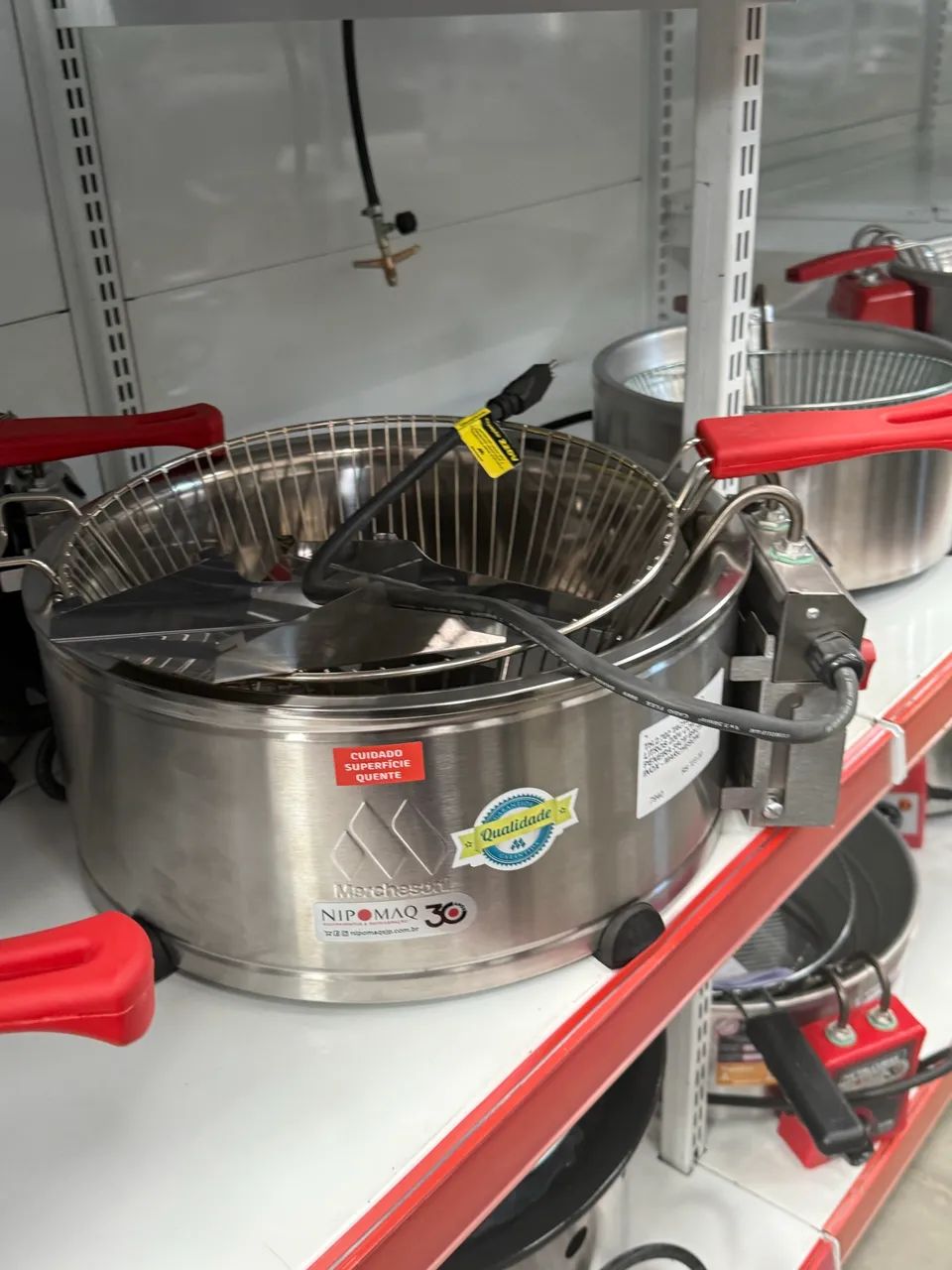 TH.2.702 TACHO 7,5L COM PENEIRA 35CM BACIA INOX - MARCHESONI - Foto 3