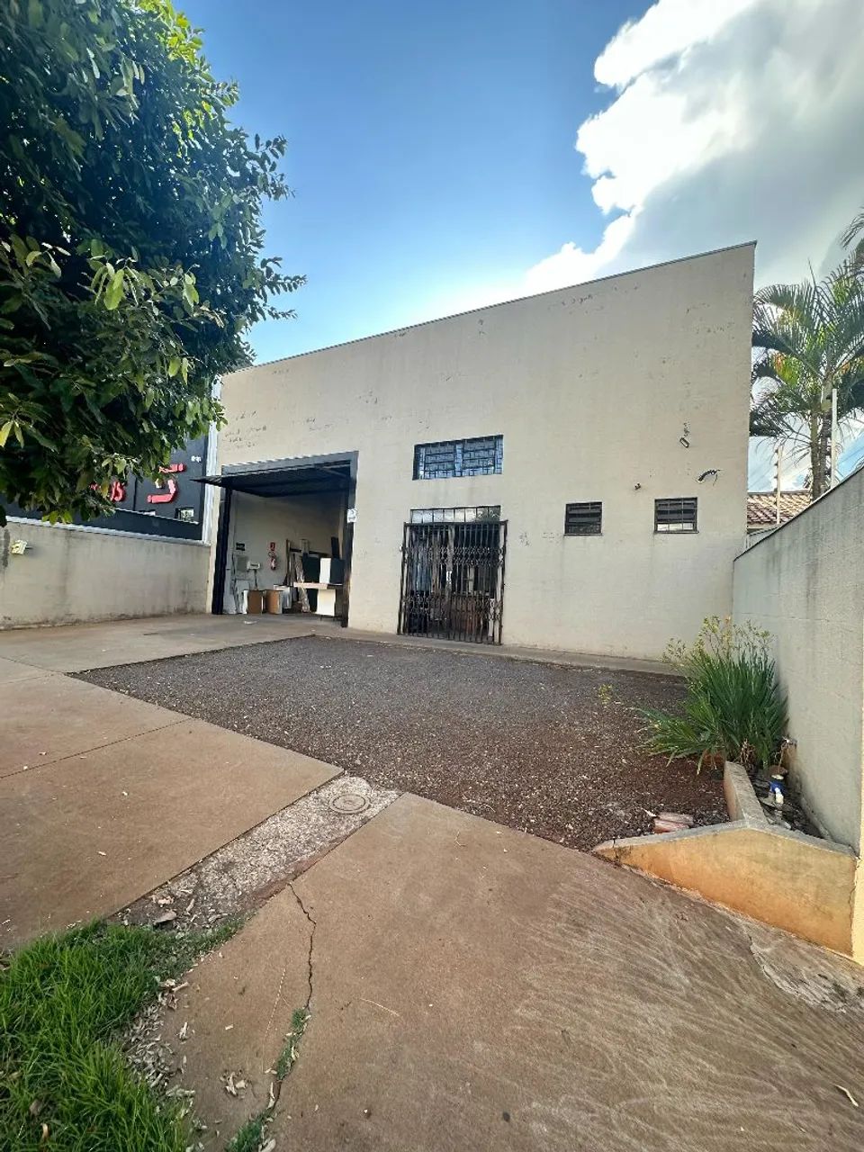 Barracão atrás clube olimpico - Foto 2