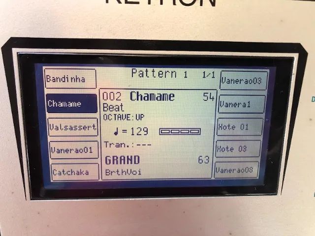 Teclado XD9 Ketron Arranjador  c/Ritmos Brasil parcelo,avalio troca,NÃO faço Enjoei - Foto 2