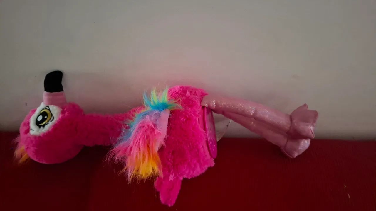 Pelúcia Flamingo Rosa dançante  - Foto 4