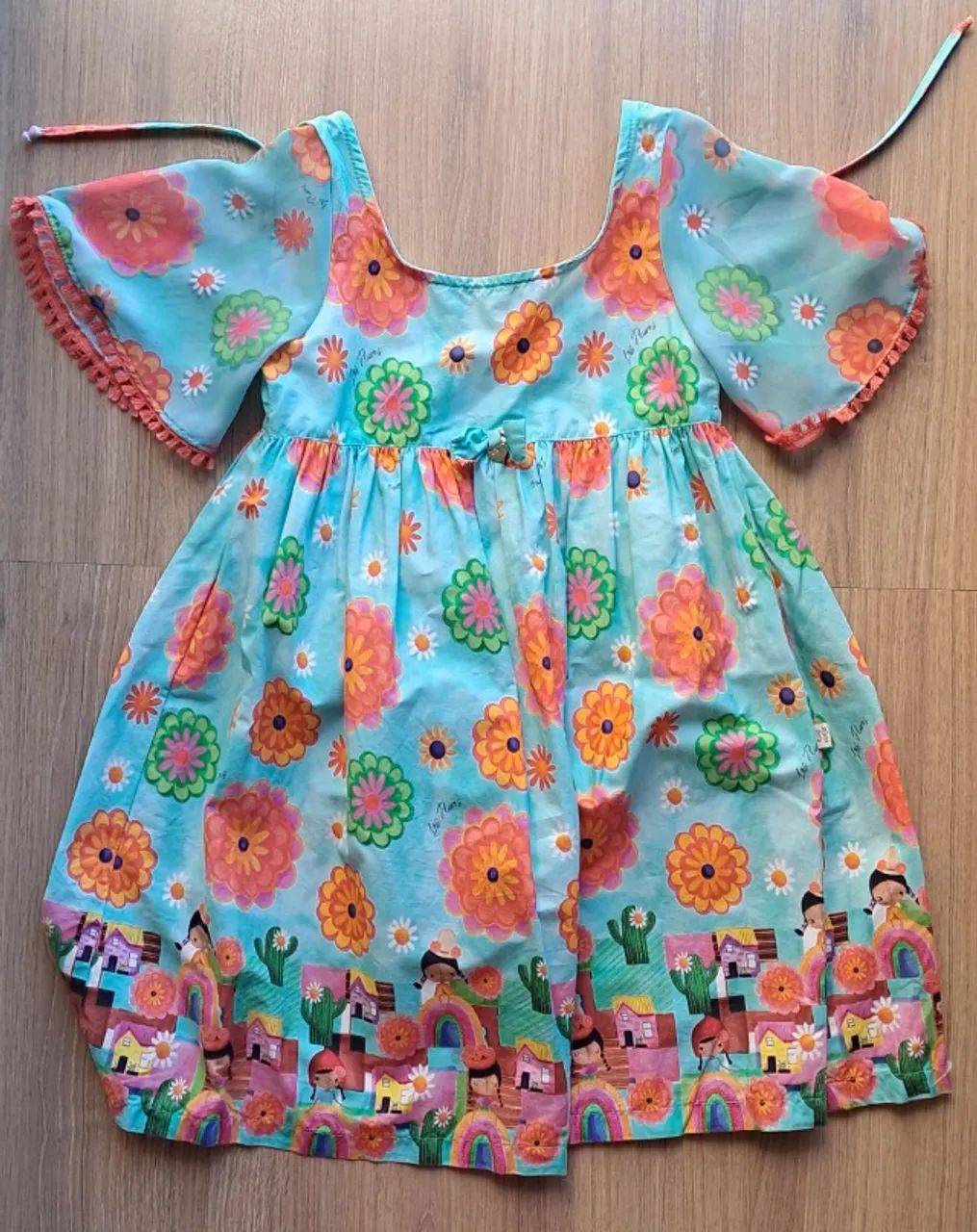 Vestido florido verde - TAMANHO 6 ANOS - Alphabeto