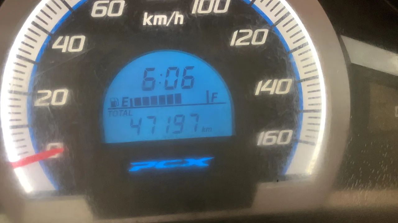 PCX/DLX Única Dona. Promoção  - Foto 5