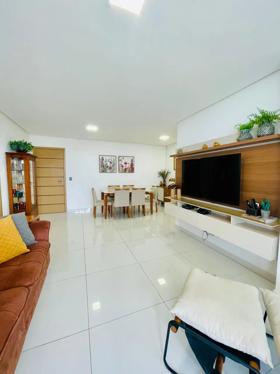 APARTAMENTO NA PENÍNSULA COM VISTA MAR/ RESERVA E LAGOA