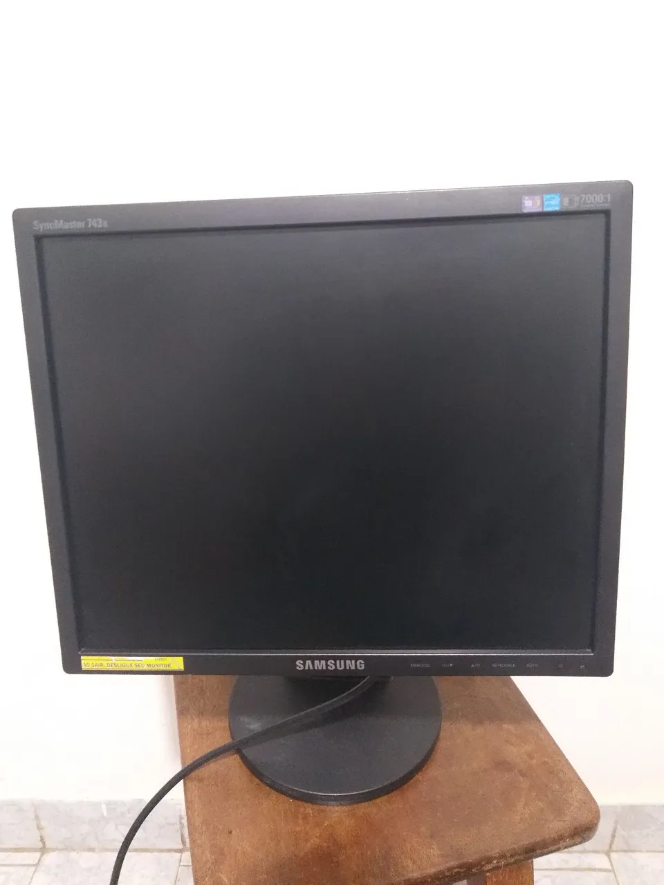 Monitor Samsung SyncMaster 743s