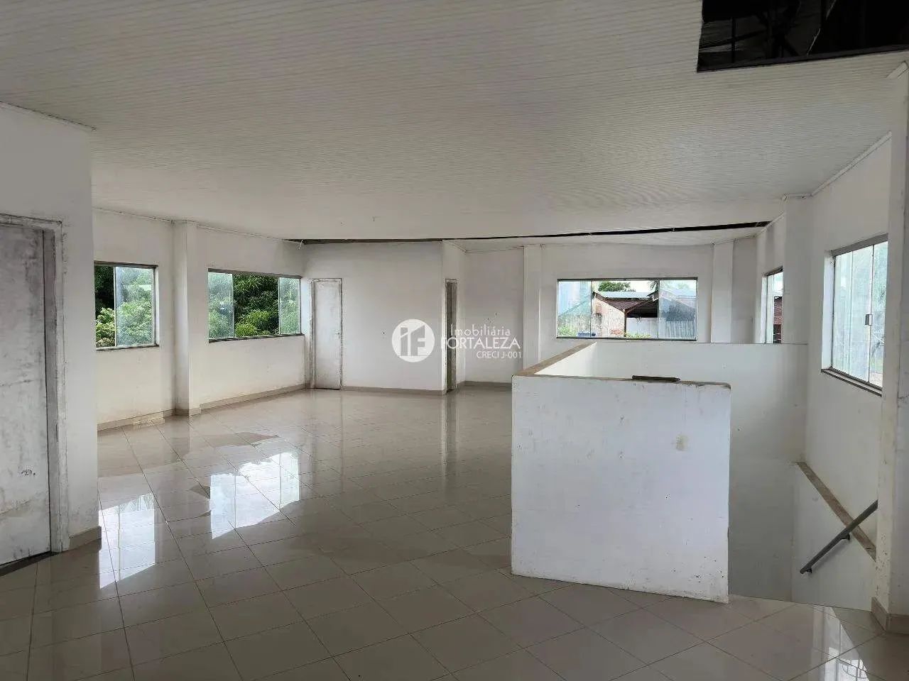 Predio comercial no Bosque - Rua Alvorada - Foto 5