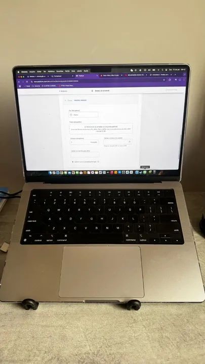 Macbook Pro M3 8gb - 512bg SSD (1 ano de uso) 
